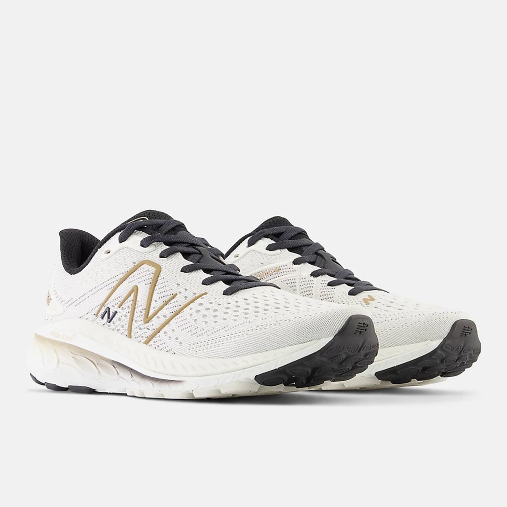 New Balance Fresh Foam X 860 V13 Women Running Shoes Sea Salt/Black Size 8 Wide